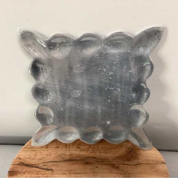 ⚫️ Large Scalloped Edges Square Pillar Candle Holder - Metal Crafted - Nice - Picture 3 of 11